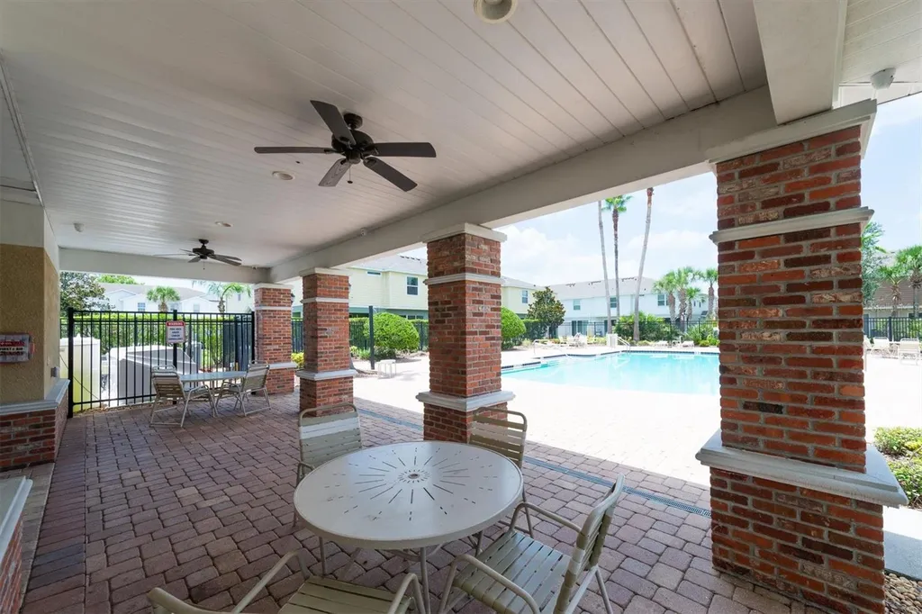 4958 White Sanderling Court Tampa FL 33619