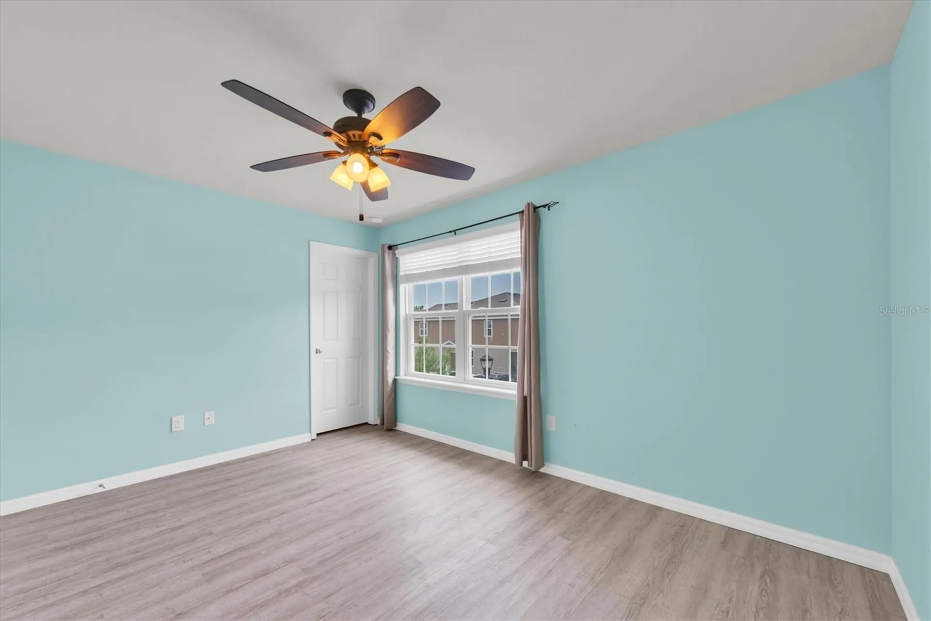 4958 White Sanderling Court Tampa FL 33619