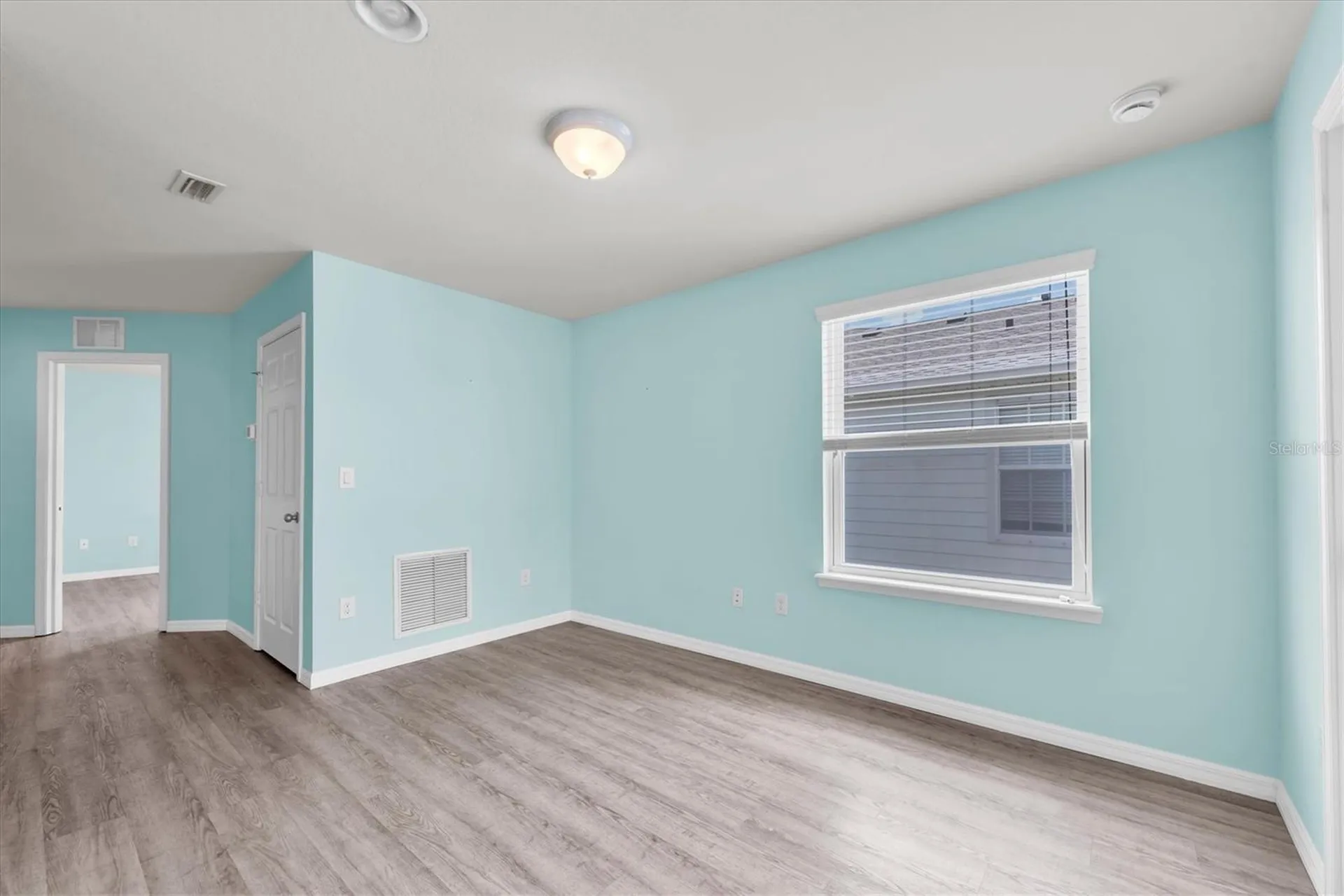4958 White Sanderling Court Tampa FL 33619