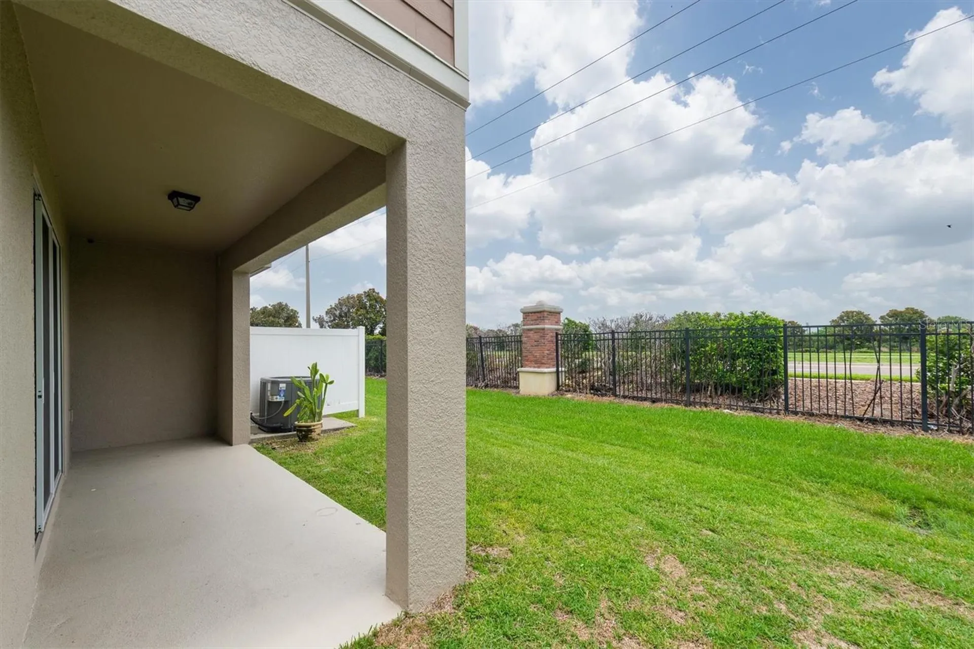 4958 White Sanderling Court Tampa FL 33619