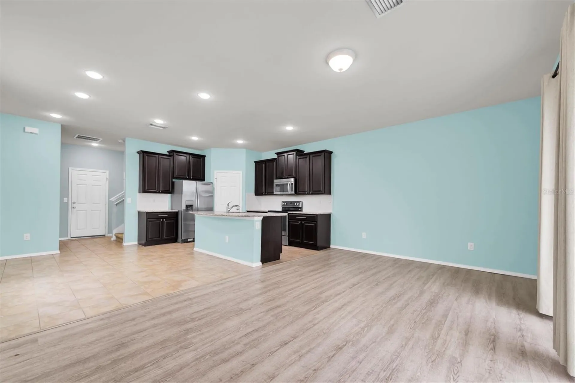 4958 White Sanderling Court Tampa FL 33619