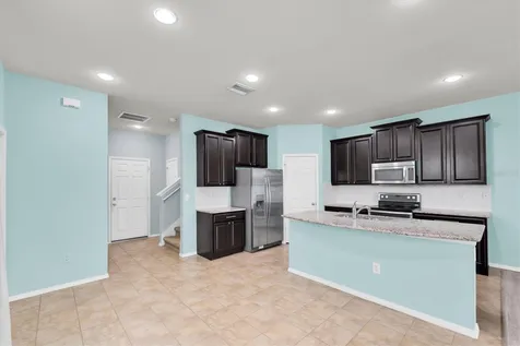 4958 White Sanderling Court Tampa FL 33619