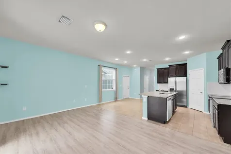 4958 White Sanderling Court Tampa FL 33619