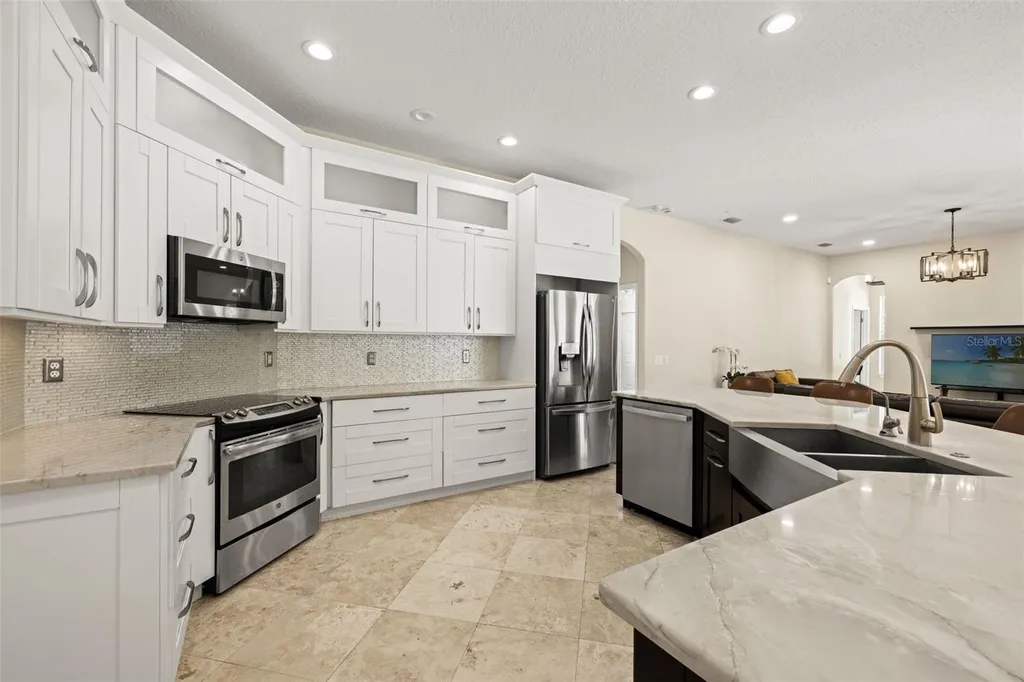 17308 Chenango Lane Tampa FL 33647