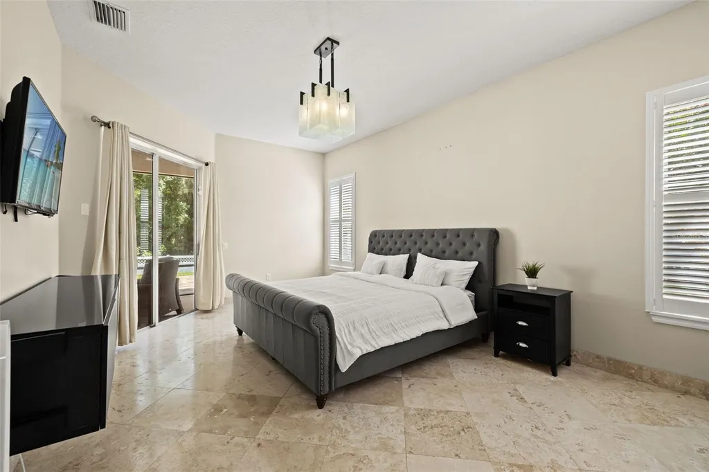 17308 Chenango Lane Tampa FL 33647