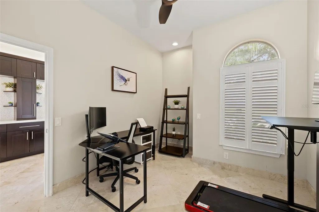 17308 Chenango Lane Tampa FL 33647
