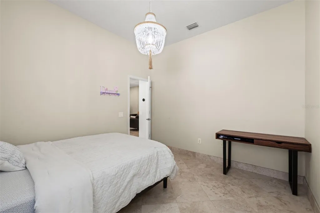 17308 Chenango Lane Tampa FL 33647