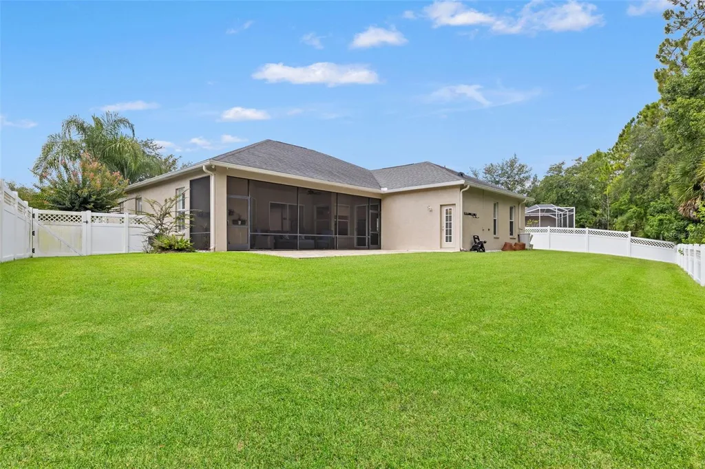 17308 Chenango Lane Tampa FL 33647