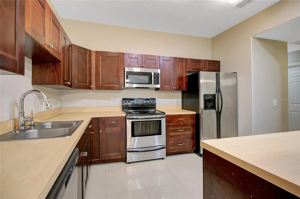 225 E Pine Avenue Longwood FL 32750
