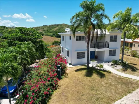 6 Haciendad De Yauco Yauco PR 00698