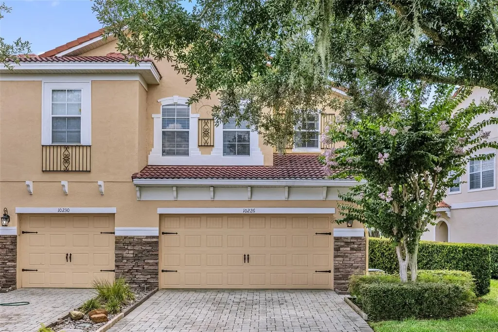 10226 Fallsgrove Street Orlando FL 32836
