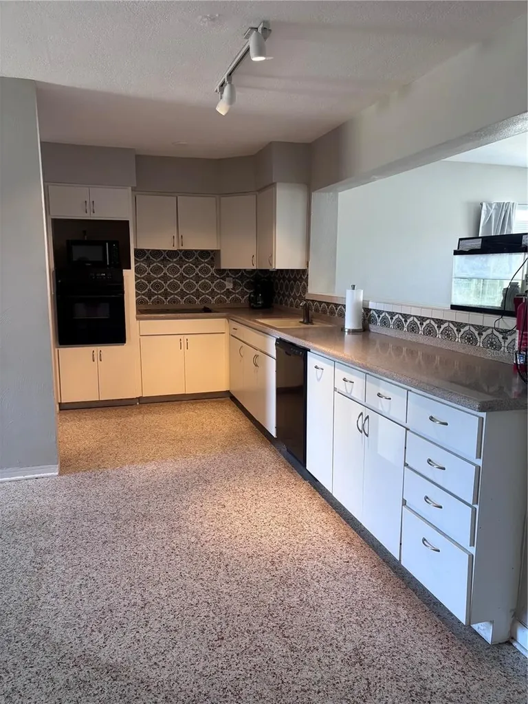 4835 61st Lane N Kenneth City FL 33709