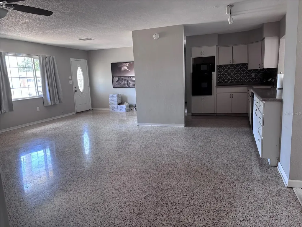 4835 61st Lane N Kenneth City FL 33709