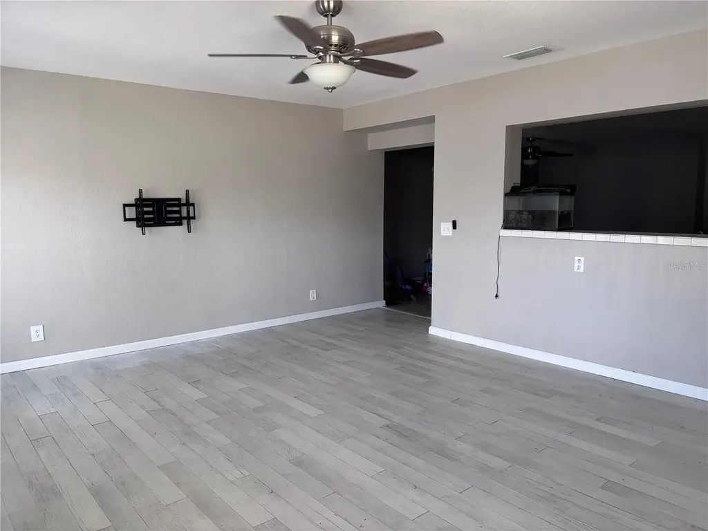4835 61st Lane N Kenneth City FL 33709