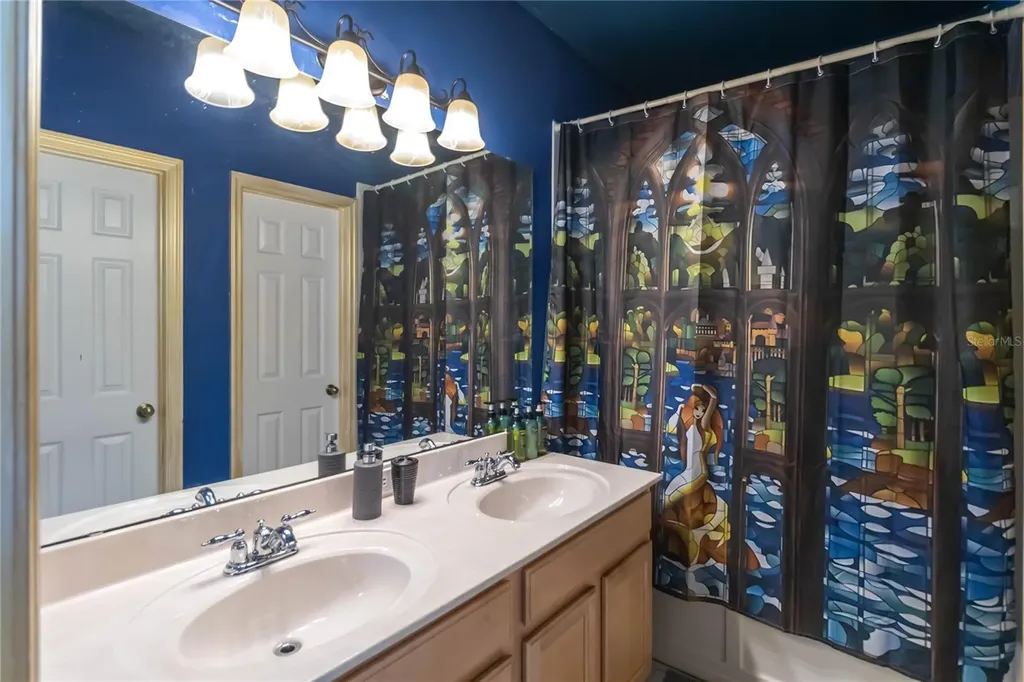 2041 Lacie Jo Lane Kissimmee FL 34743