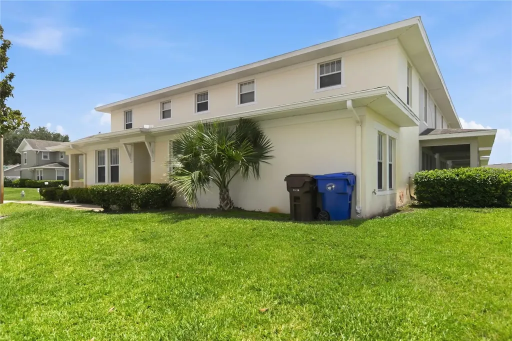 2041 Lacie Jo Lane Kissimmee FL 34743