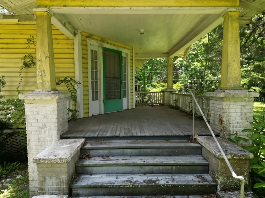 1160 S Main Street Brooksville FL 34601