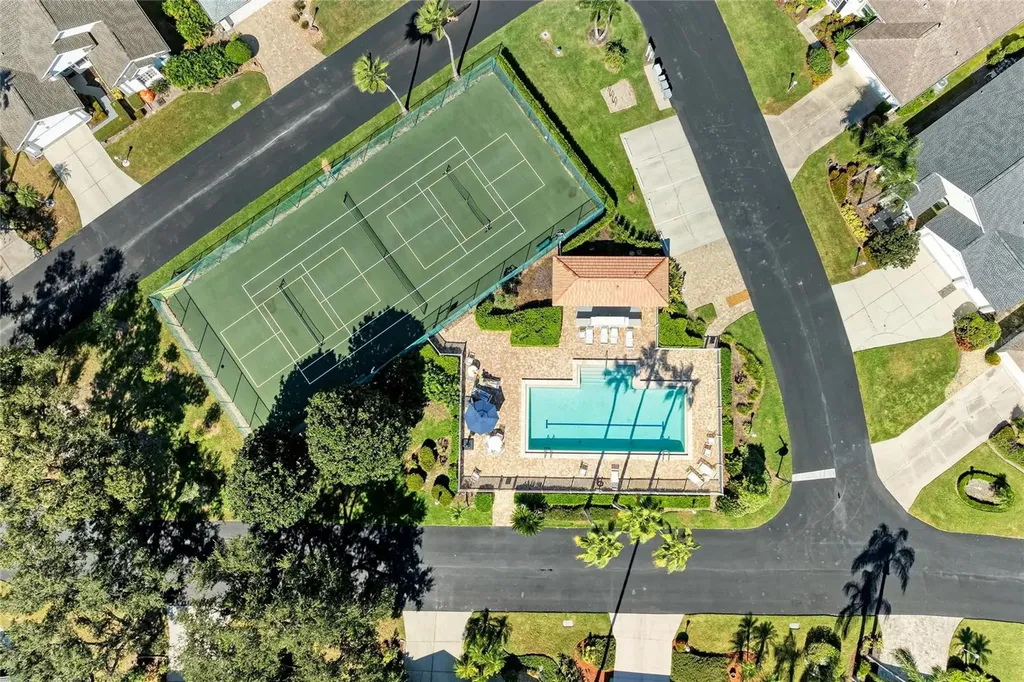 4515 Winston Lane N Sarasota FL 34235
