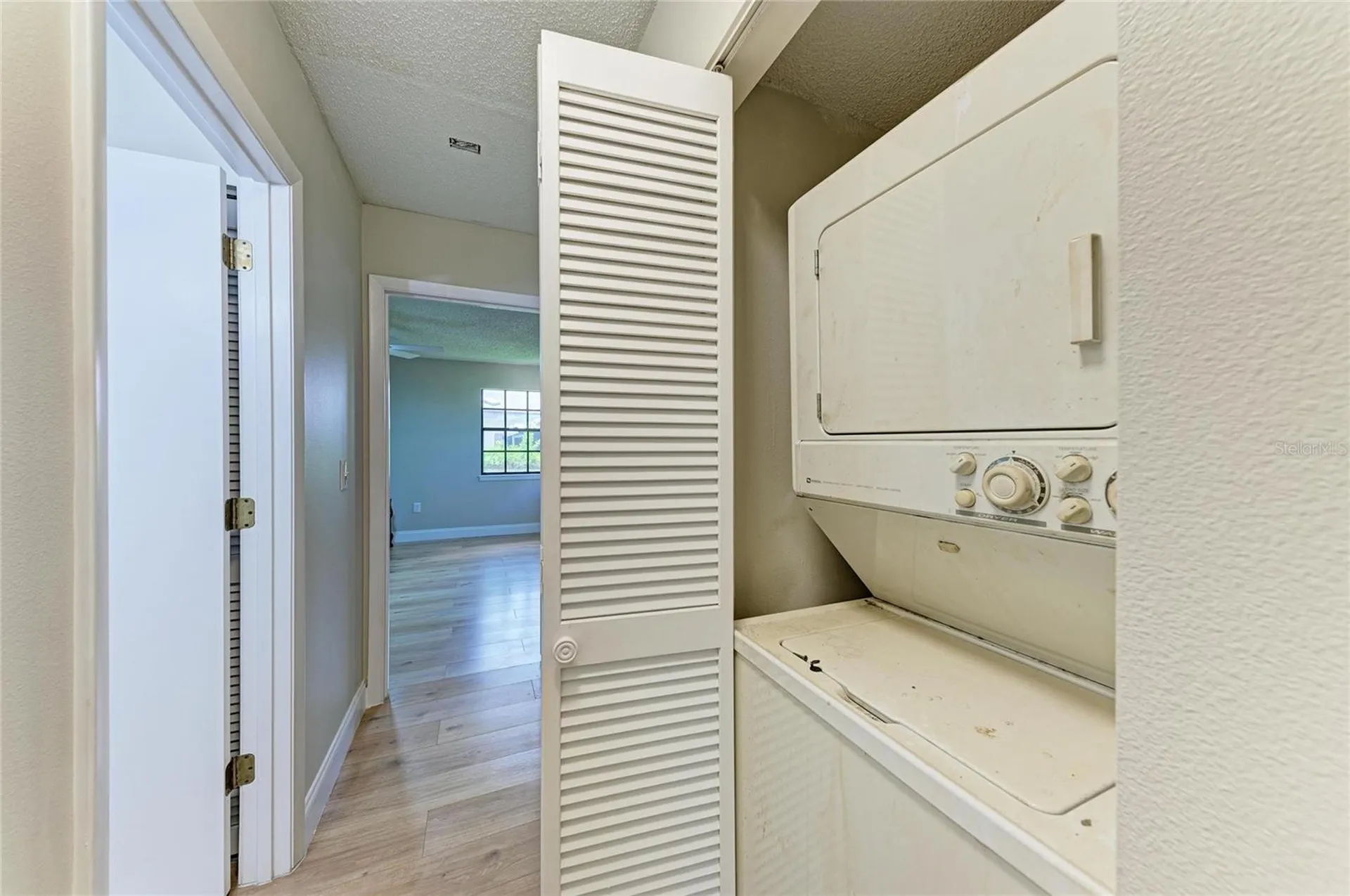 4515 Winston Lane N Sarasota FL 34235