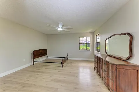 4515 Winston Lane N Sarasota FL 34235