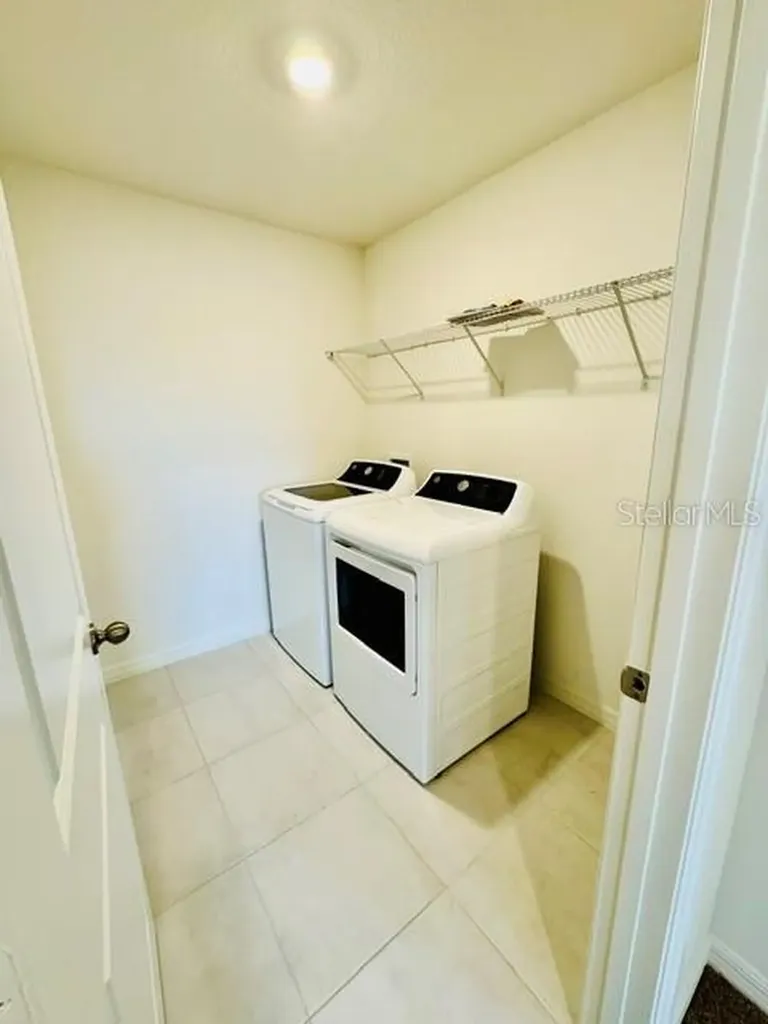 754 Overpool Avenue Davenport FL 33896