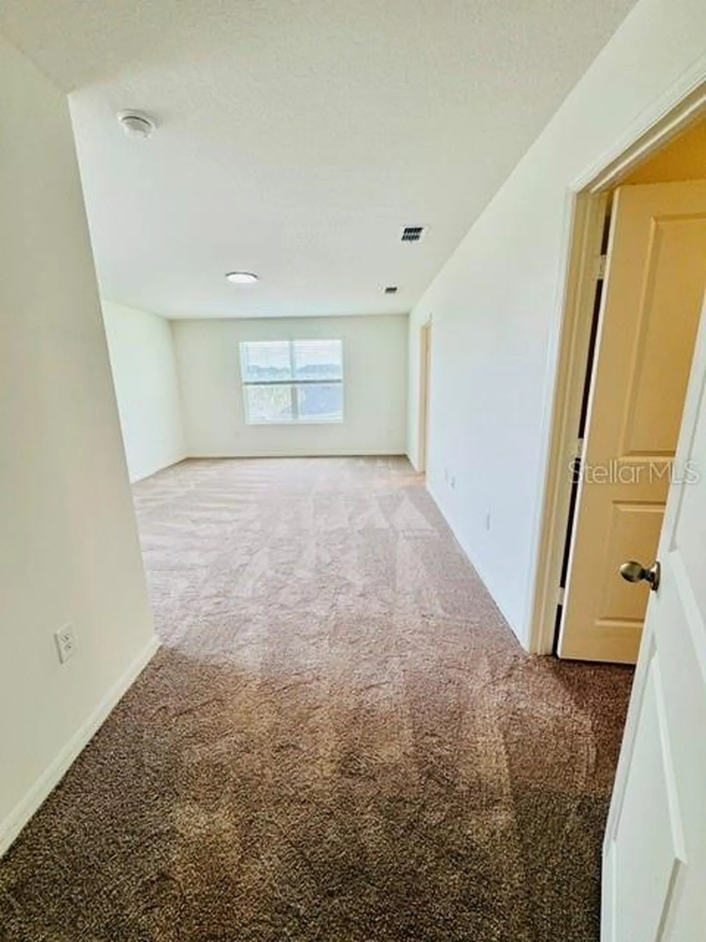 754 Overpool Avenue Davenport FL 33896