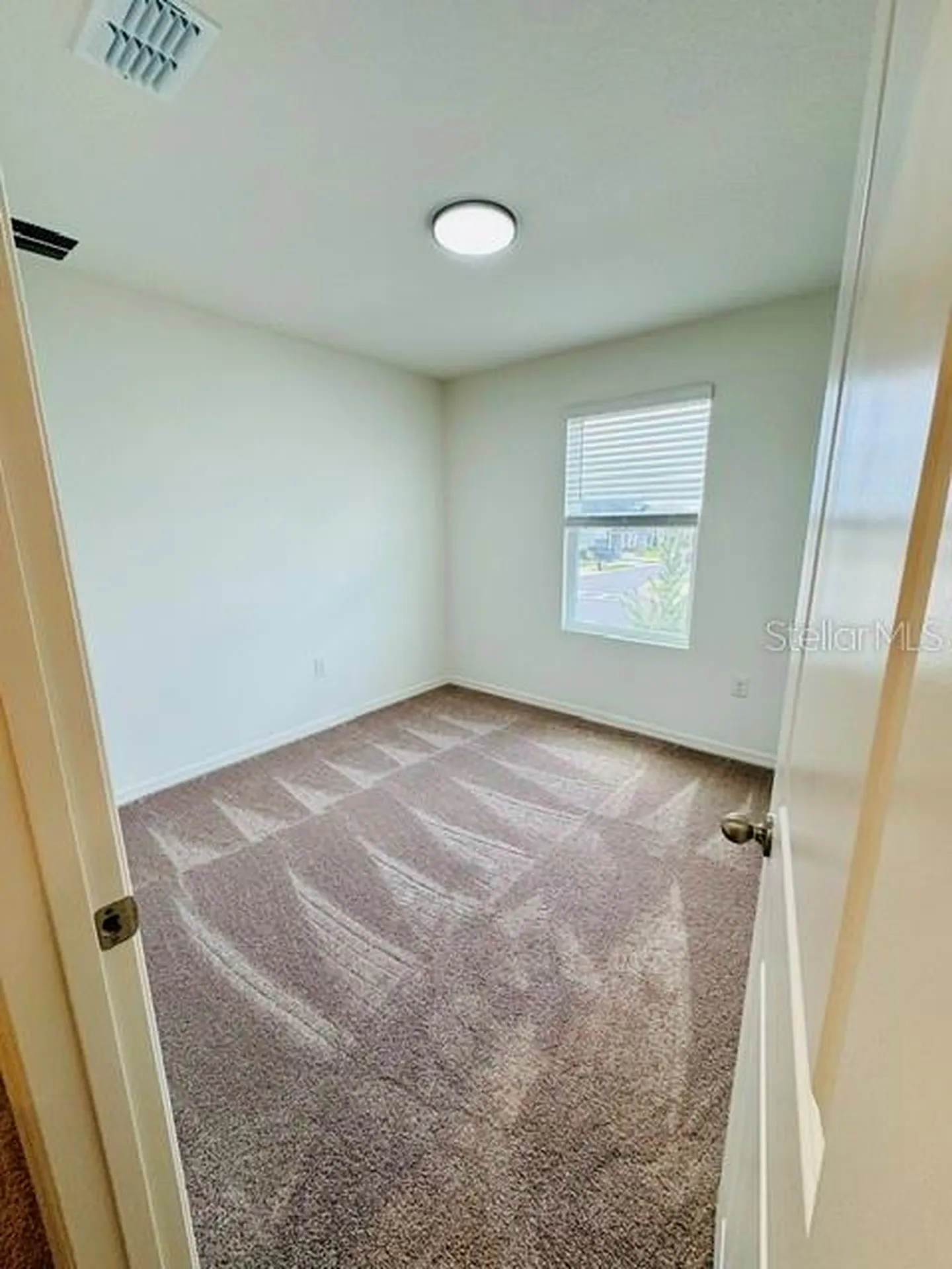 754 Overpool Avenue Davenport FL 33896