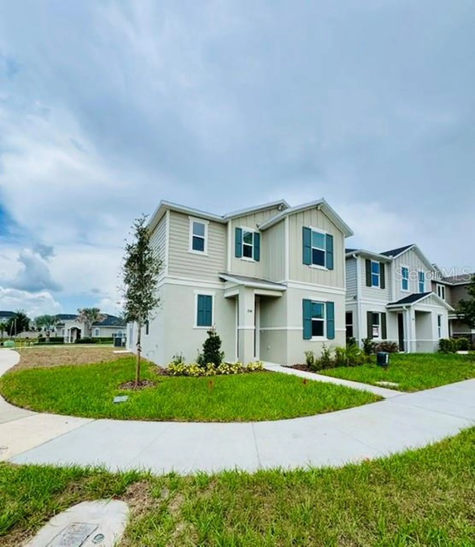 754 Overpool Avenue Davenport FL 33896