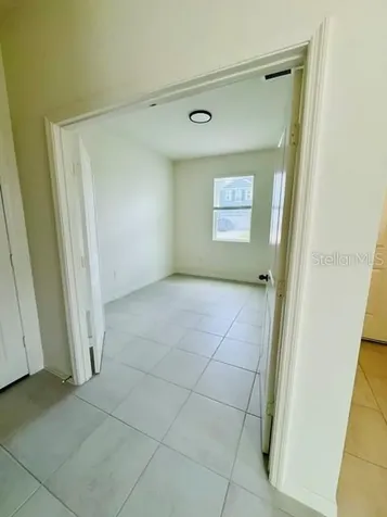 754 Overpool Avenue Davenport FL 33896