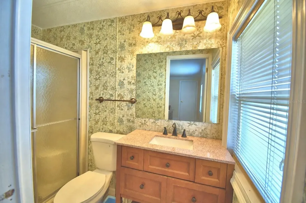 4242 Cedarwood Street Winter Haven FL 33880