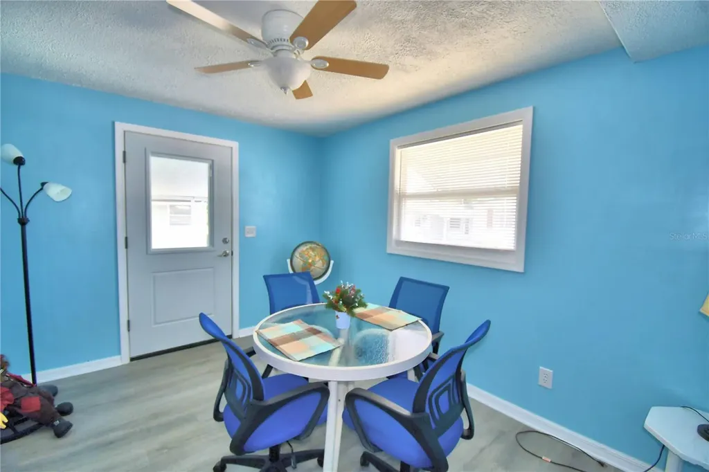 4242 Cedarwood Street Winter Haven FL 33880