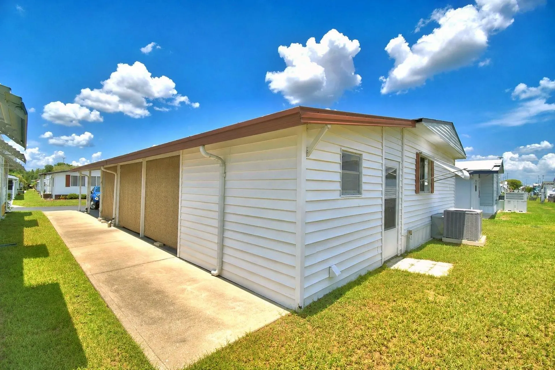 4242 Cedarwood Street Winter Haven FL 33880