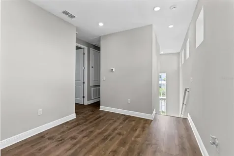 10205 Pearson Avenue Orlando FL 32827