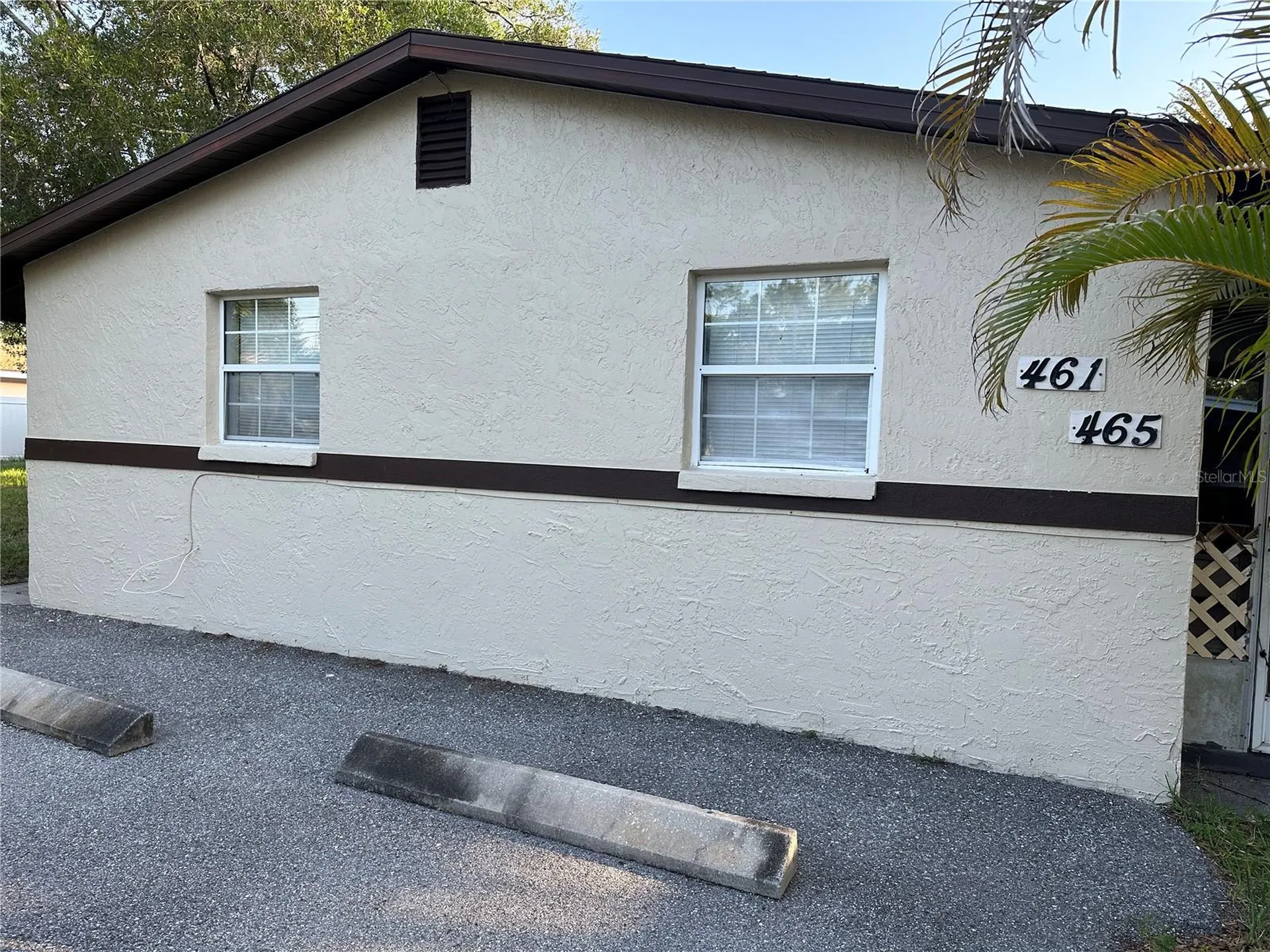 461 89th Avenue N St Petersburg FL 33702