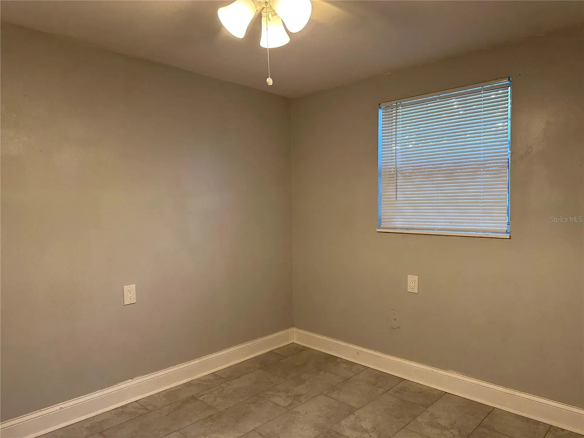 461 89th Avenue N St Petersburg FL 33702