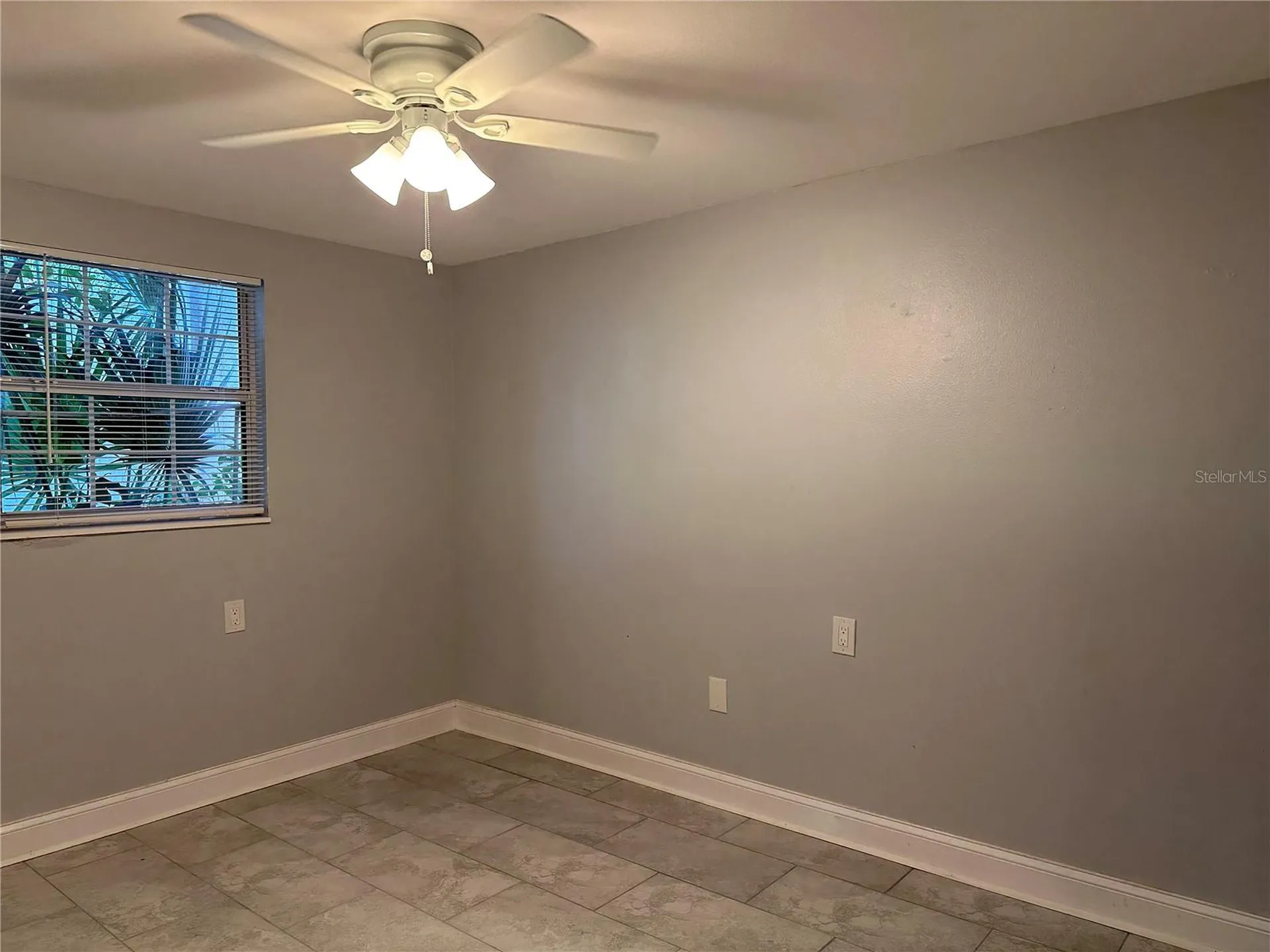 461 89th Avenue N St Petersburg FL 33702