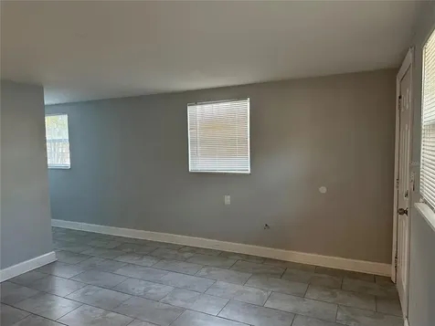 461 89th Avenue N St Petersburg FL 33702