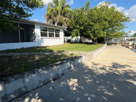 5711 Baroque Drive Holiday FL 34690