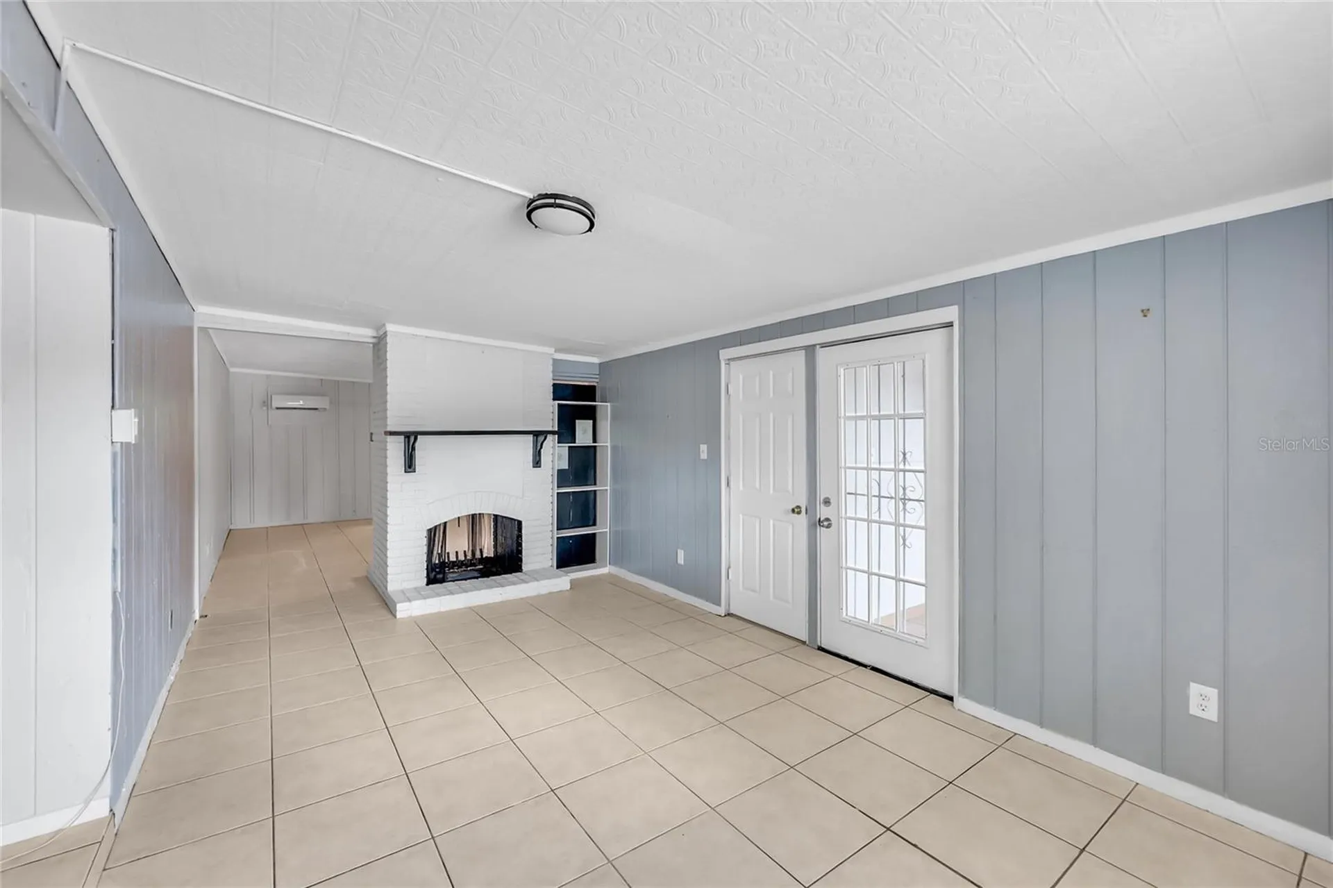 10855 Genevieve Street Orlando FL 32825
