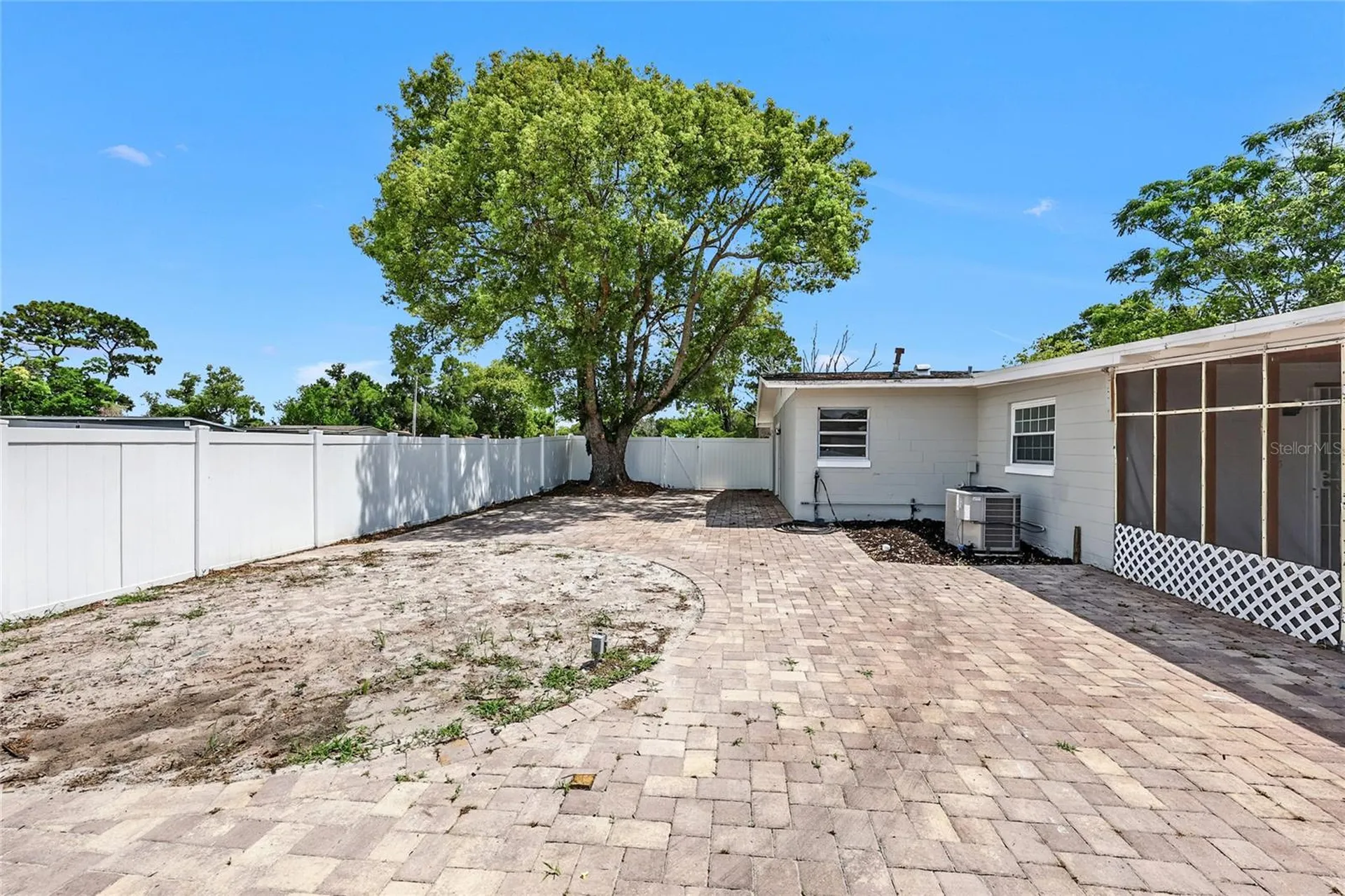 10855 Genevieve Street Orlando FL 32825