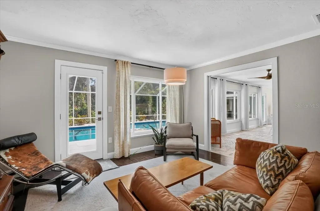 3282 Tobero Lane Sarasota FL 34235