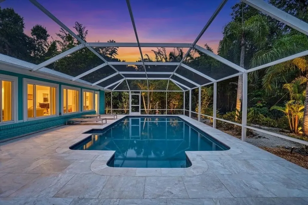 3282 Tobero Lane Sarasota FL 34235