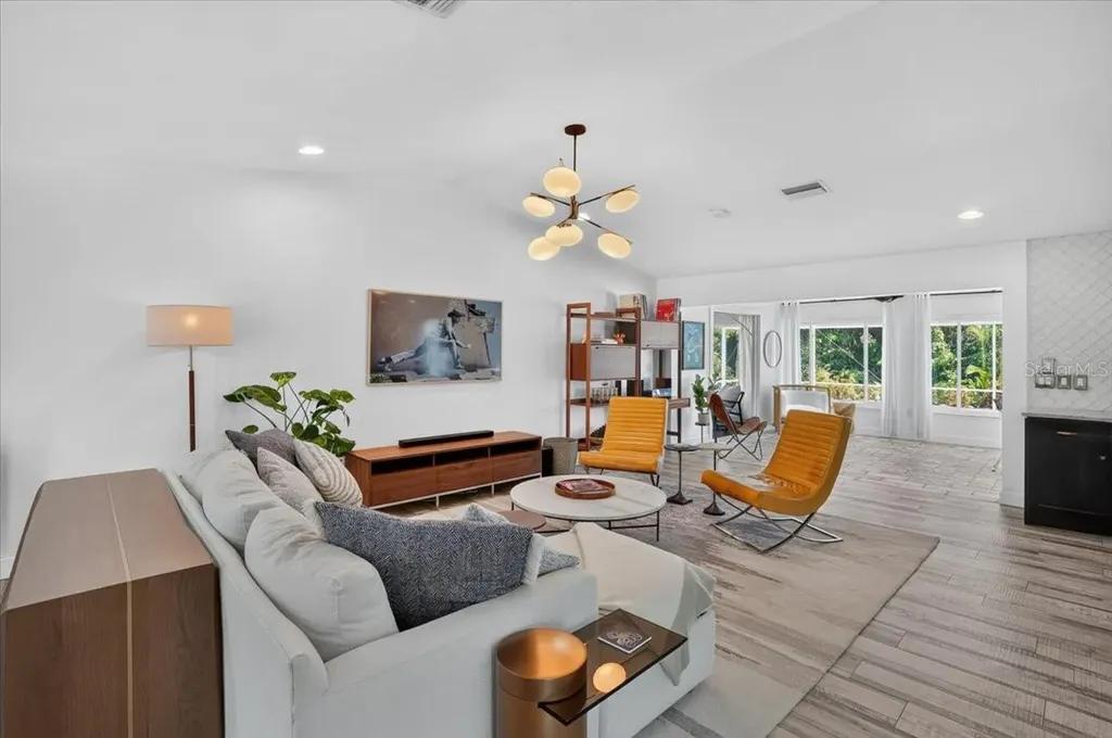 3282 Tobero Lane Sarasota FL 34235