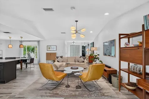 3282 Tobero Lane Sarasota FL 34235
