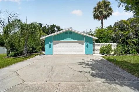 3282 Tobero Lane Sarasota FL 34235