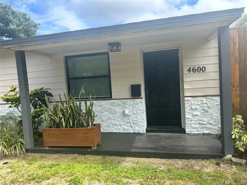 4600 30th Avenue N St Petersburg FL 33713
