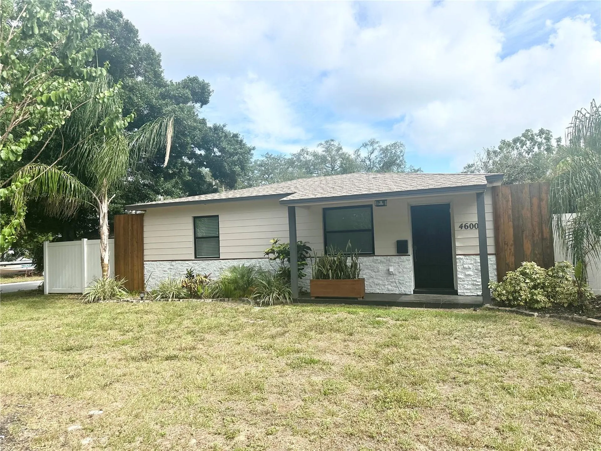 4600 30th Avenue N St Petersburg FL 33713