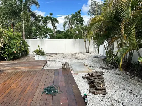 4600 30th Avenue N St Petersburg FL 33713