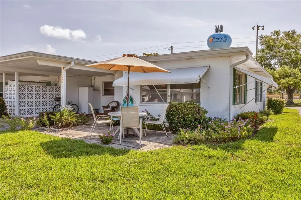 1060 Cockrill Street Venice FL 34285