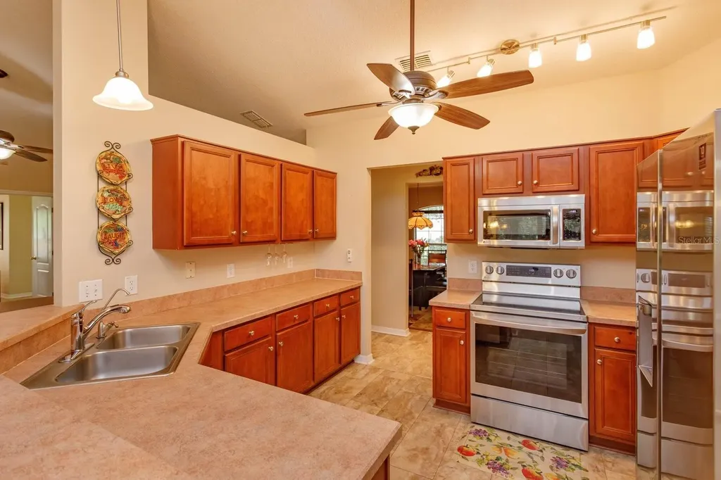 24353 Calusa Boulevard Eustis FL 32736